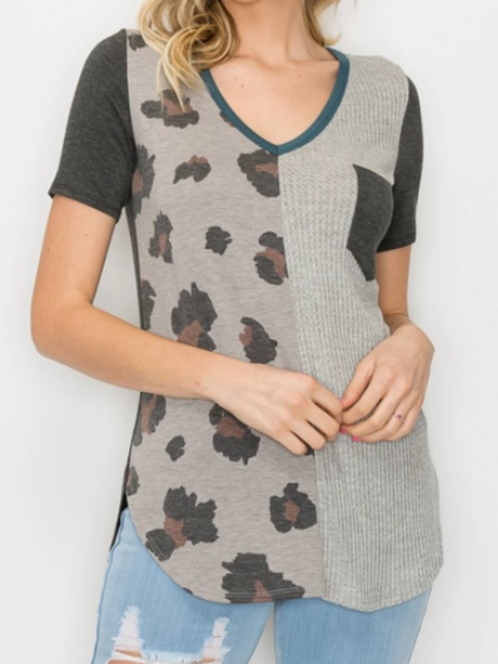 Gray Animal Color Block Top - Picture 3 of 4